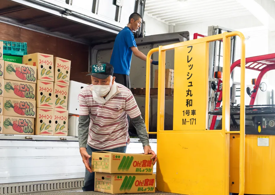 積み込みの様子